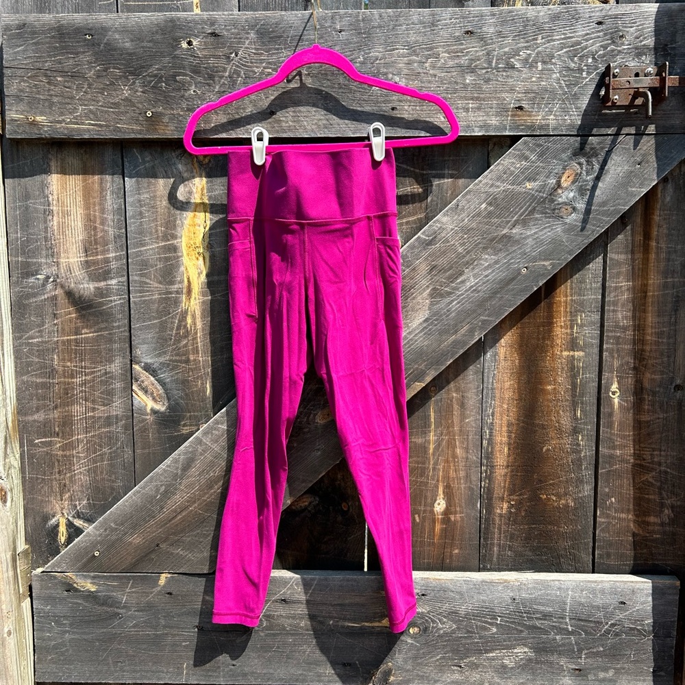Athleta Salutation Stash Pocket II Leggings